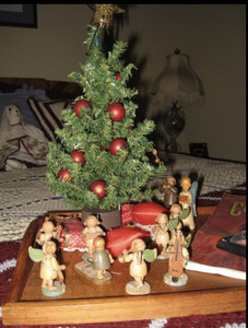 Small tree with Germany Angels by